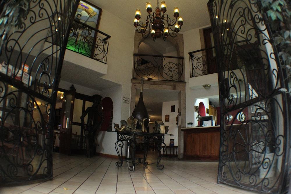 Hotel Don Quijote Plaza Guadalajara Buitenkant foto